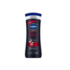 Vaseline Men Extra Hydration body wash bottle on a white background