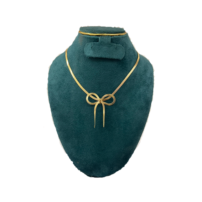 Bow and ribbon necklace